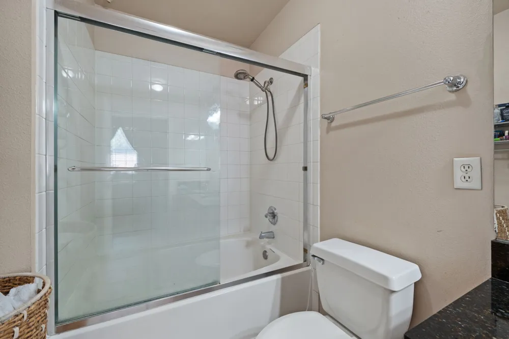 2305 Worthington Street #108 Dallas, TX 75204