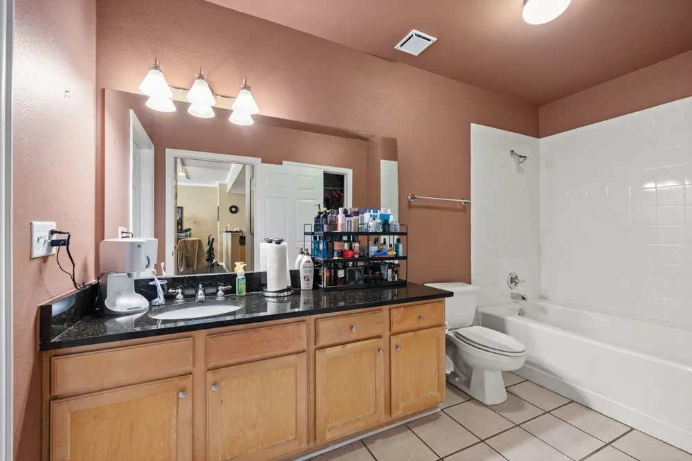 2305 Worthington Street #108 Dallas, TX 75204