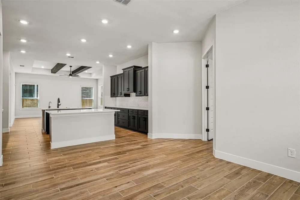 1228 Emerald Lake Drive Katy, TX 77493
