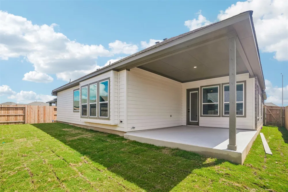 1228 Emerald Lake Drive Katy, TX 77493