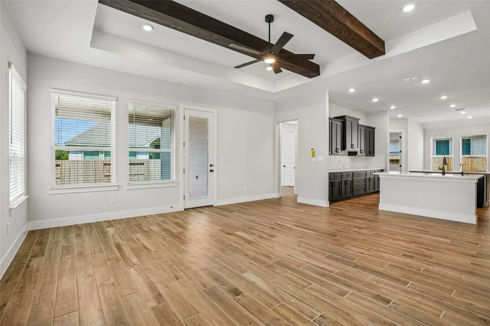 1228 Emerald Lake Drive Katy, TX 77493