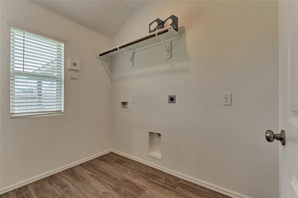 211 Garnett Street Magnolia, TX 77354