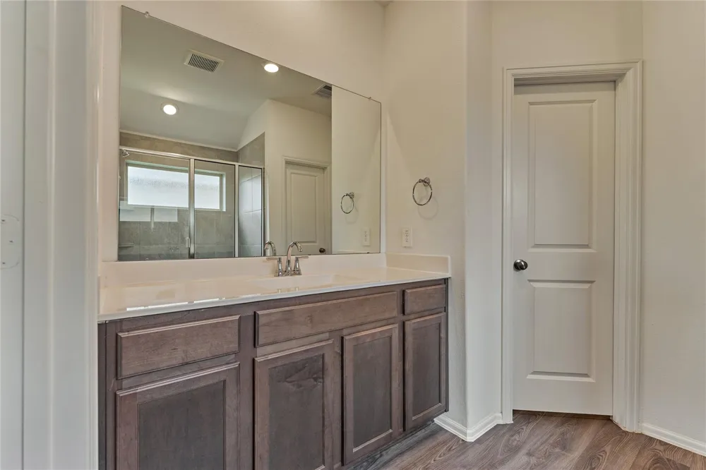 211 Garnett Street Magnolia, TX 77354
