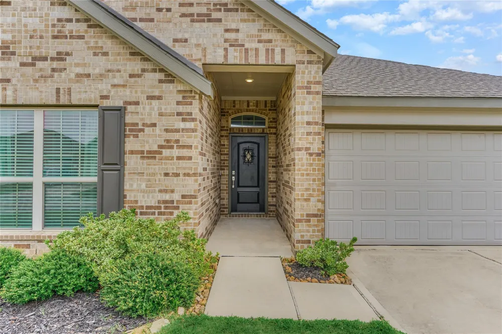 211 Garnett Street Magnolia, TX 77354