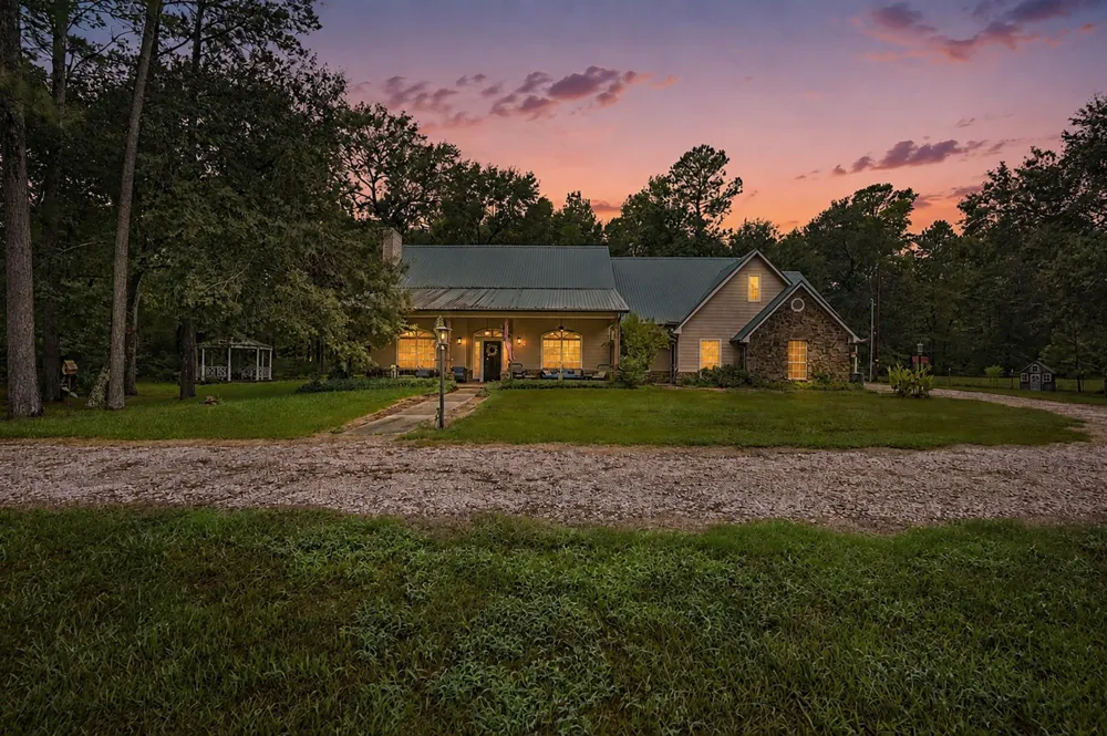 23421 Martha Williams Road Montgomery, TX 77356