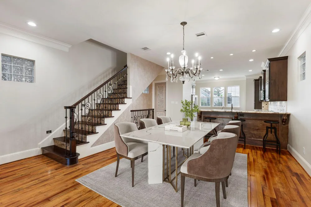 262 Breezy Way The Woodlands, TX 77380