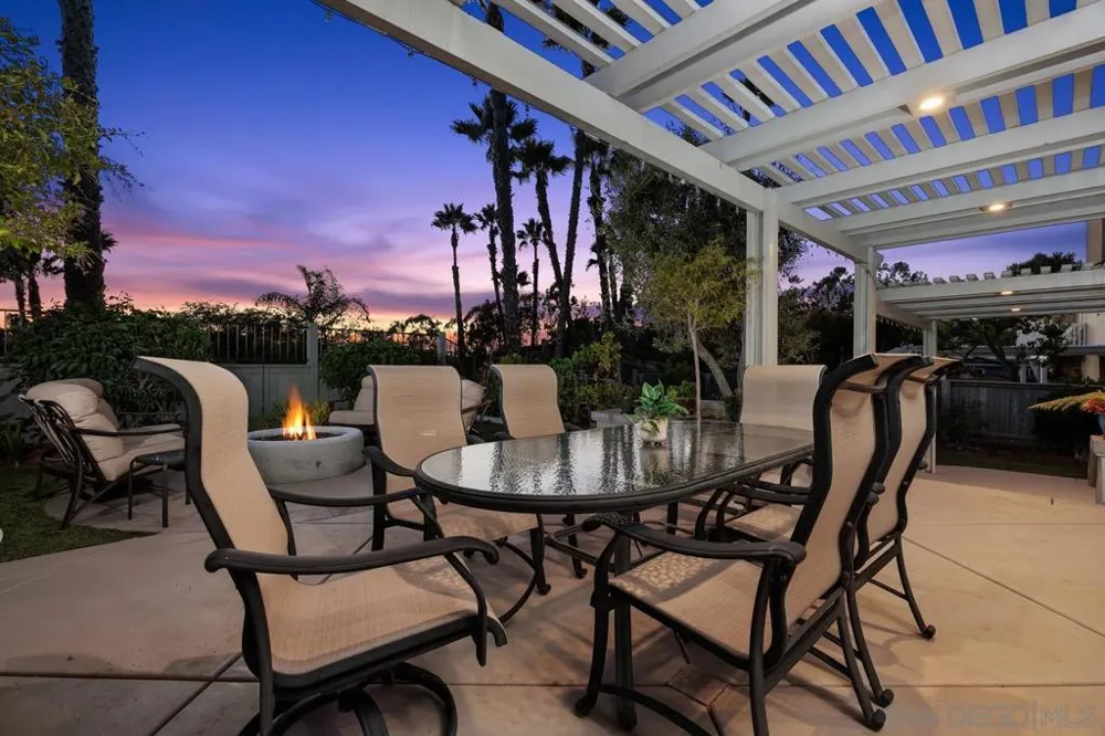 10770 Ancona Lane San Diego, CA 92131