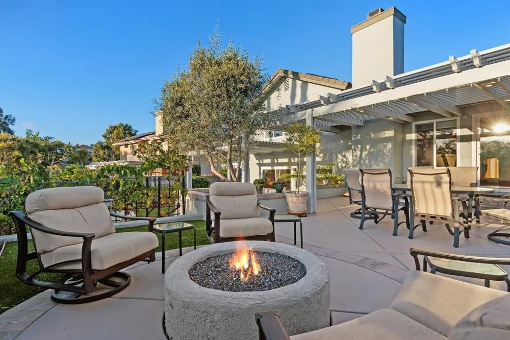 10770 Ancona Lane San Diego, CA 92131