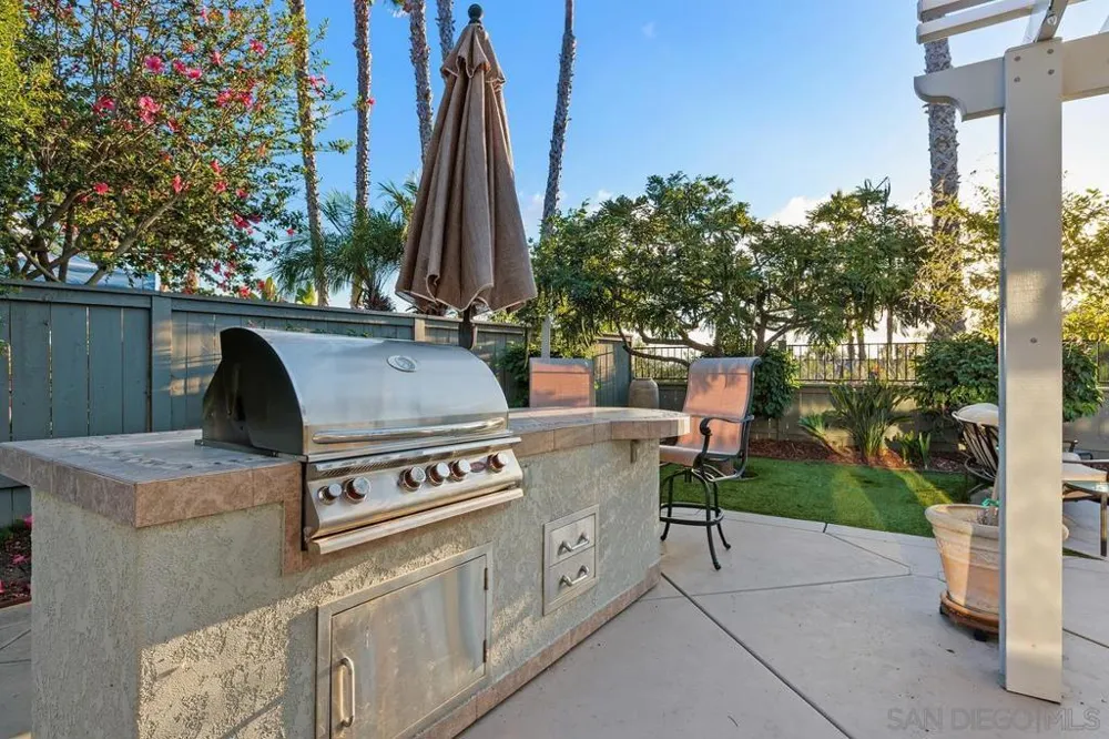 10770 Ancona Lane San Diego, CA 92131