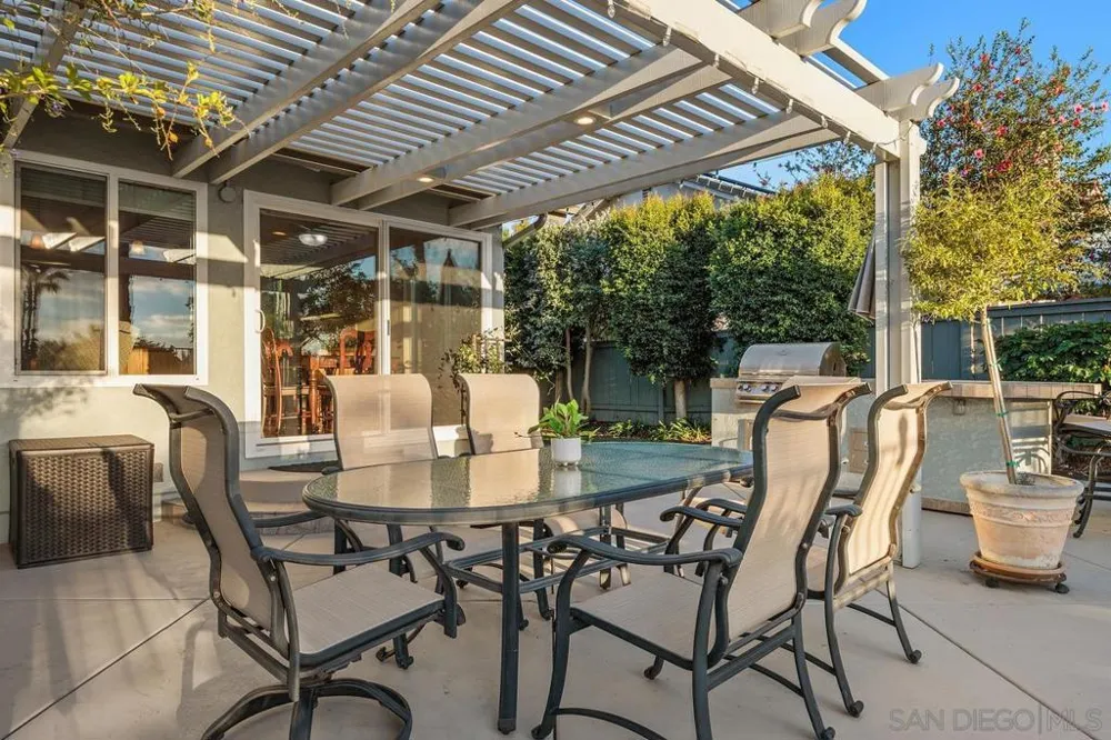 10770 Ancona Lane San Diego, CA 92131