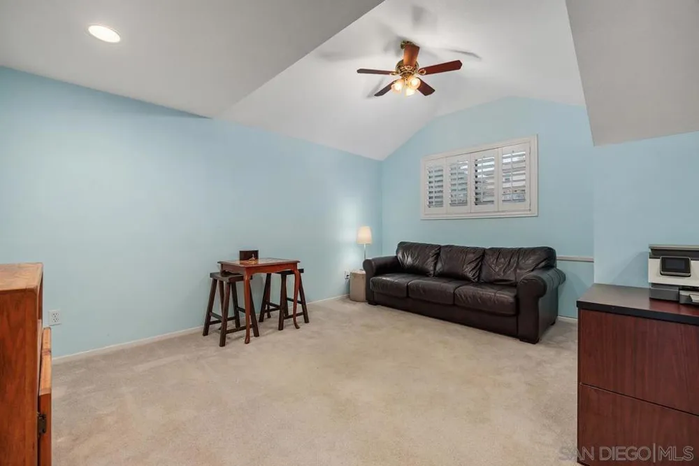 10770 Ancona Lane San Diego, CA 92131