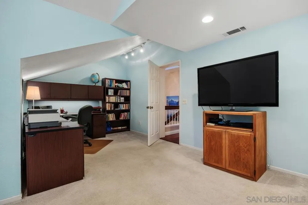 10770 Ancona Lane San Diego, CA 92131