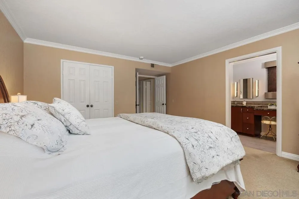 10770 Ancona Lane San Diego, CA 92131