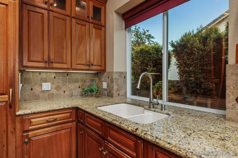 10770 Ancona Lane San Diego, CA 92131