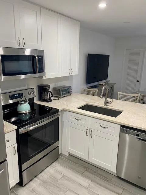 1605 S US Hwy 1 #106V2 Jupiter, FL 33477