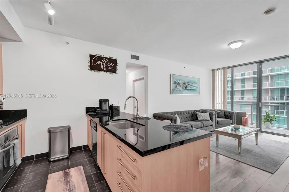 79 SW 12th St #3608-S Miami, FL 33130