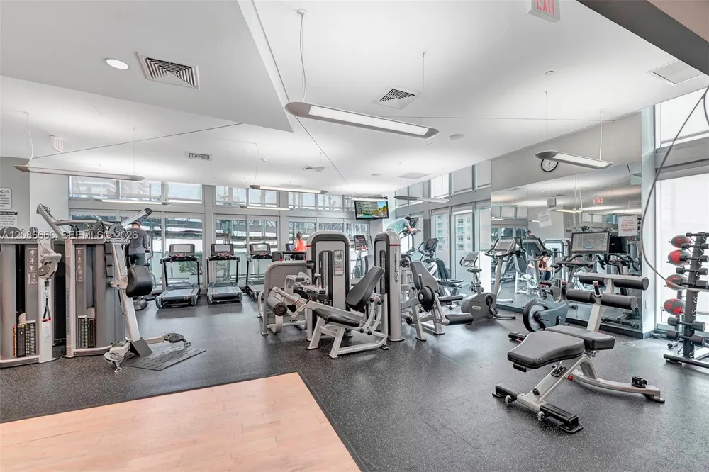 79 SW 12th St #3608-S Miami, FL 33130