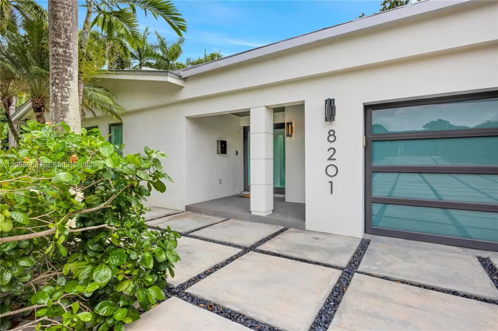 8201 SW 62nd Ave South Miami, FL 33143