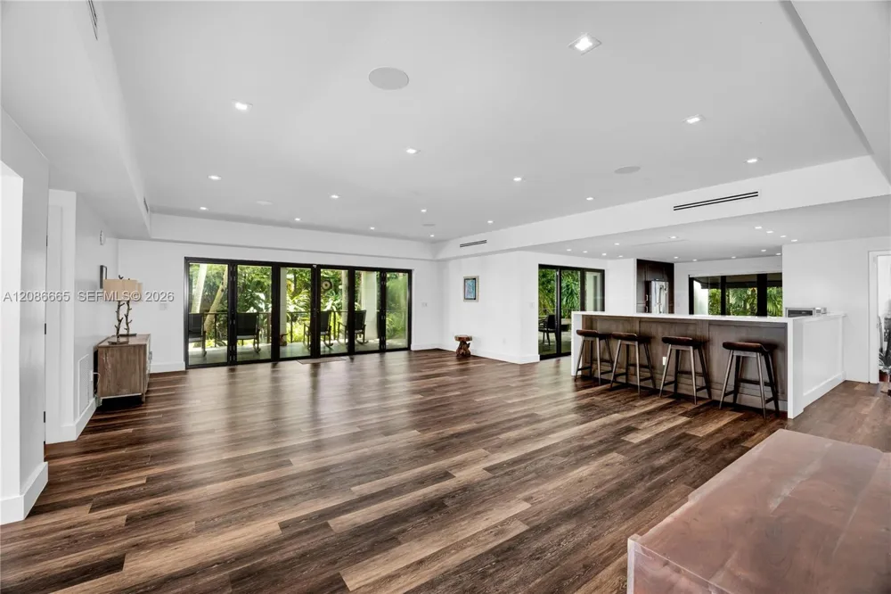 8201 SW 62nd Ave South Miami, FL 33143
