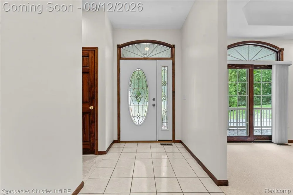 1143 Brewster Road Rochester Hills City, MI 48306