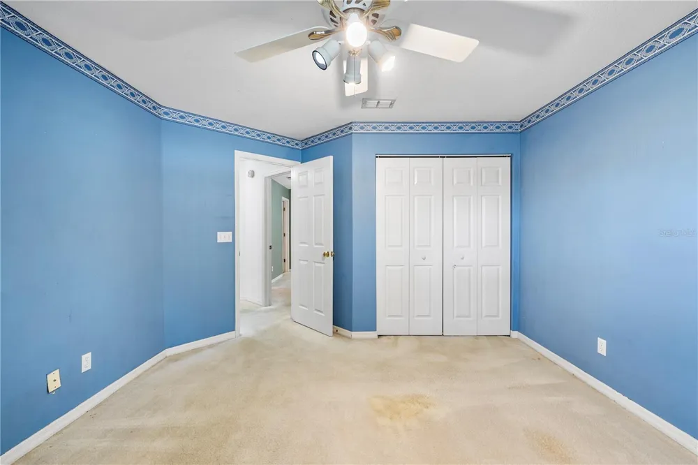 8746 TANTALLON CIRCLE Tampa, FL 33647