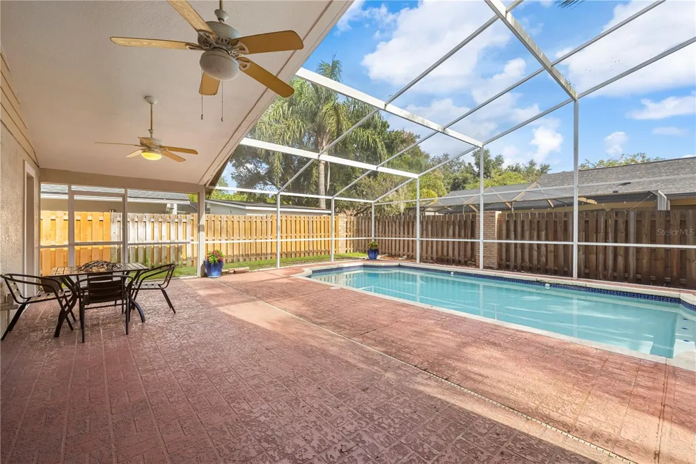 8746 TANTALLON CIRCLE Tampa, FL 33647
