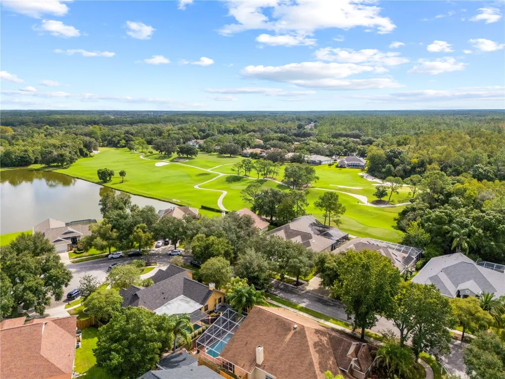 8746 TANTALLON CIRCLE Tampa, FL 33647