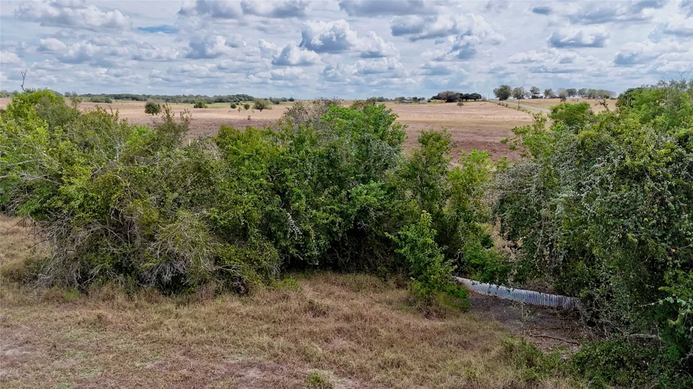 2 County Road 366 Shiner, TX 77984