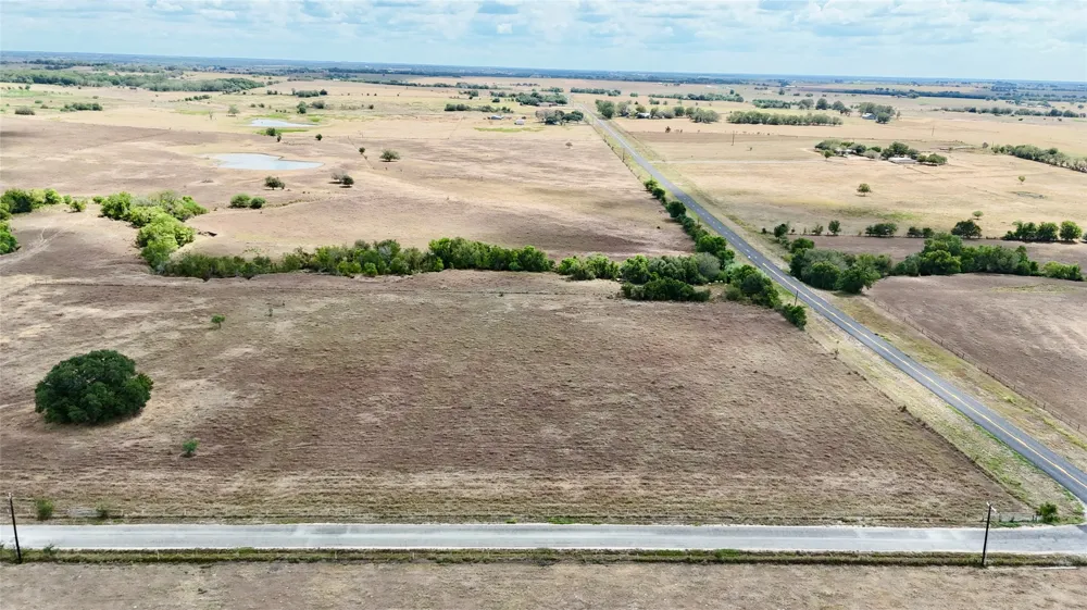 2 County Road 366 Shiner, TX 77984