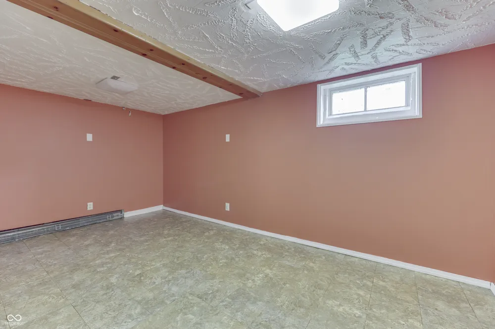 6055 Manker Street Indianapolis, IN 46227