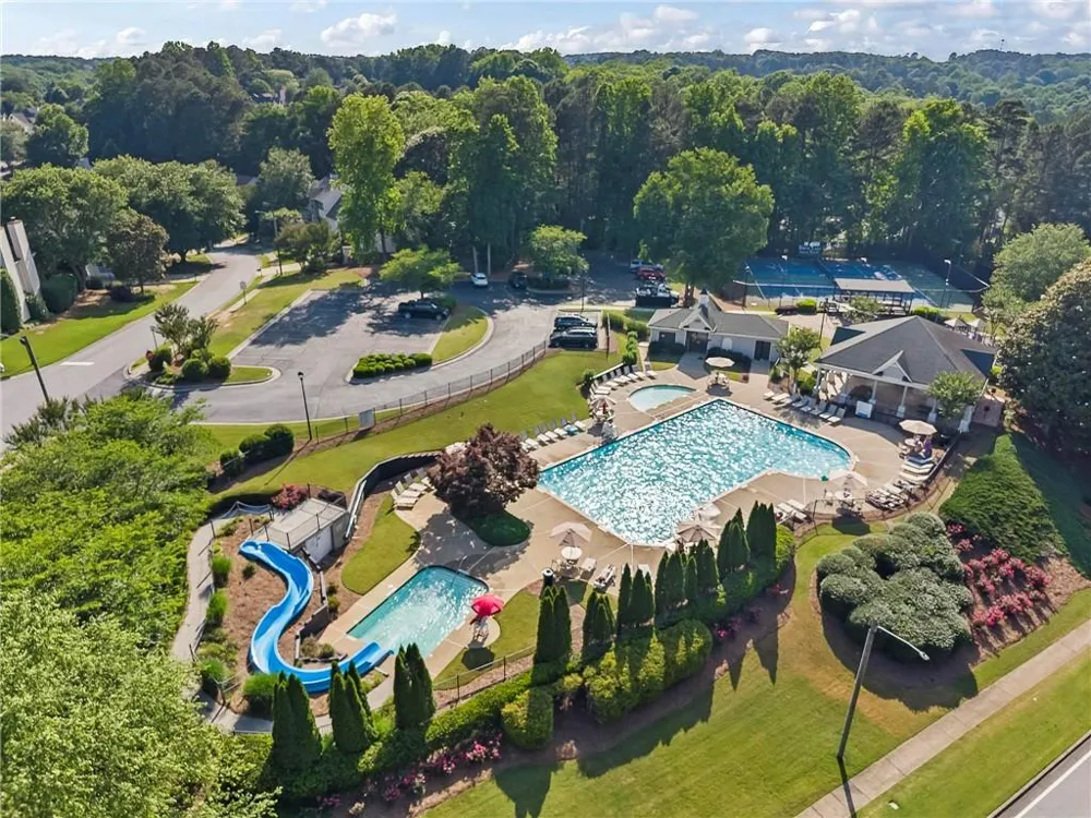 402 Township Lane Woodstock, GA 30189