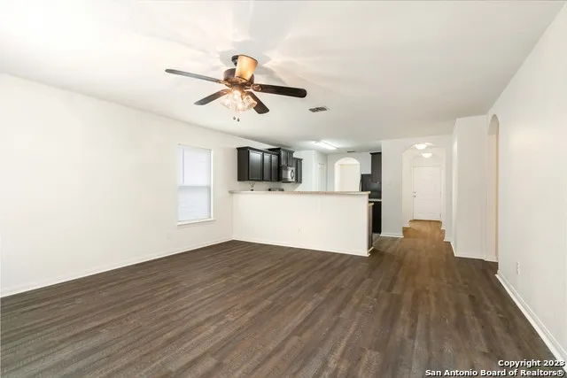 3923 SOUTHTON VW San Antonio, TX 78222