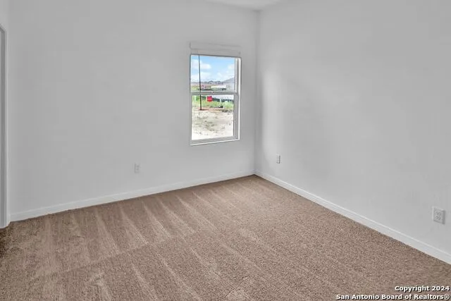 2716 SIERRA CHICAS LN Seguin, TX 78155