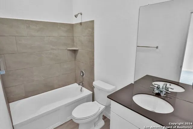 2716 SIERRA CHICAS LN Seguin, TX 78155