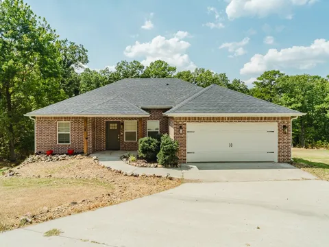 3 Kemble Circle