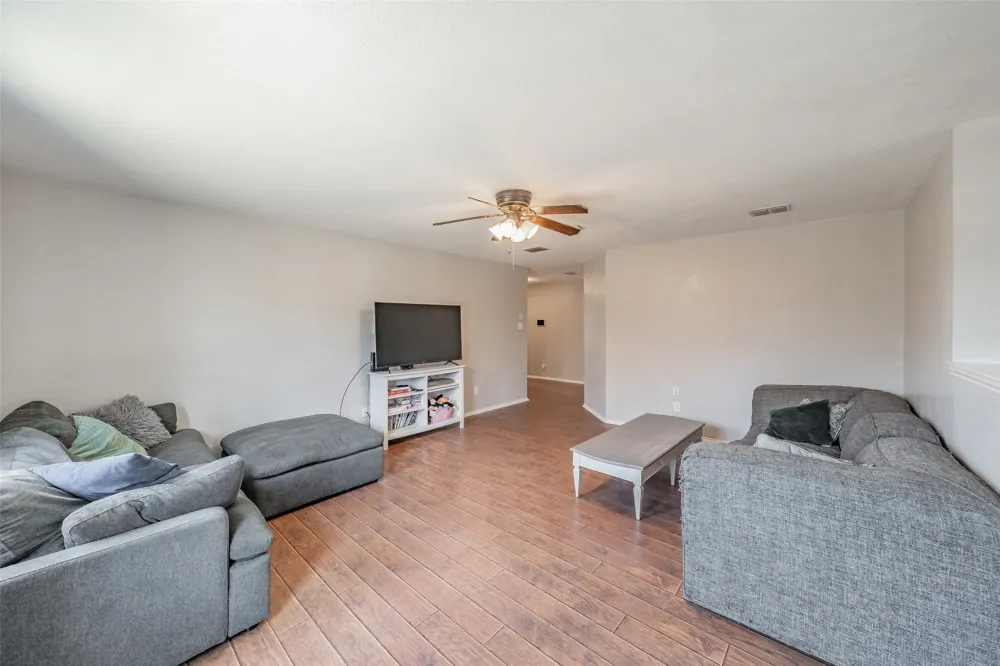 135 Ringneck Drive Sanger, TX 76266