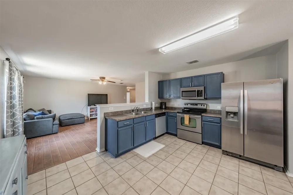 135 Ringneck Drive Sanger, TX 76266