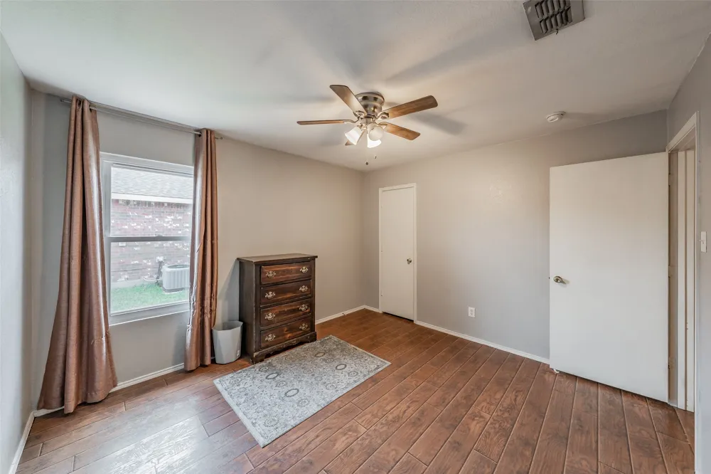 135 Ringneck Drive Sanger, TX 76266