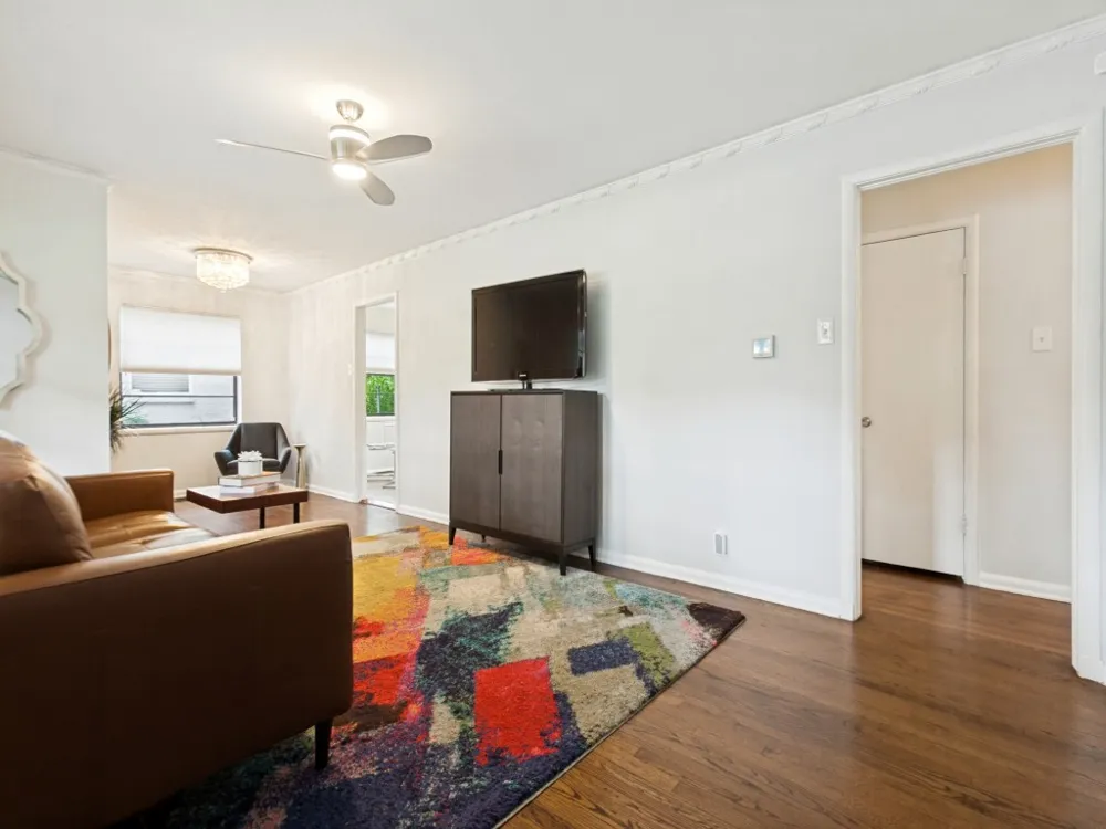 226 Leda Drive Dallas, TX 75218