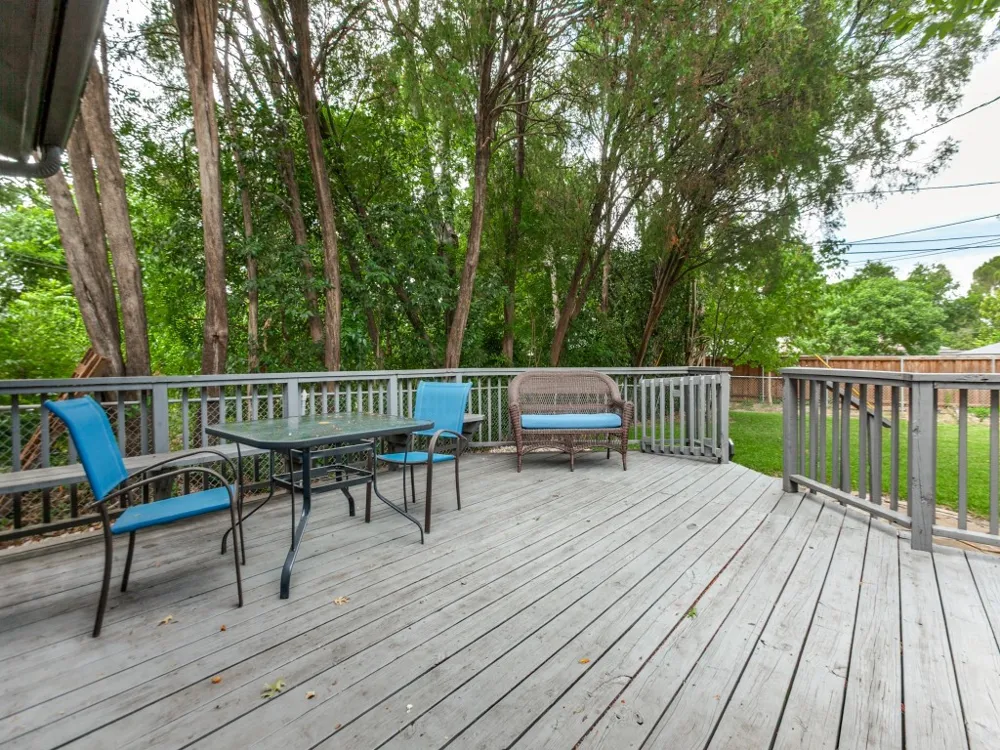 226 Leda Drive Dallas, TX 75218