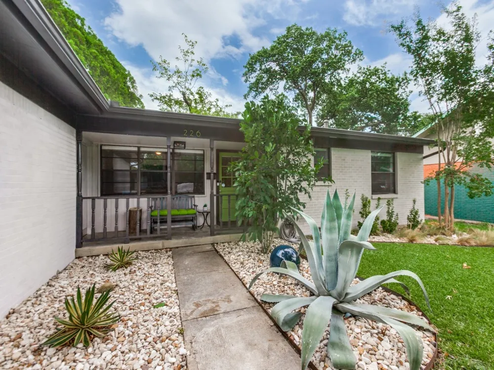 226 Leda Drive Dallas, TX 75218