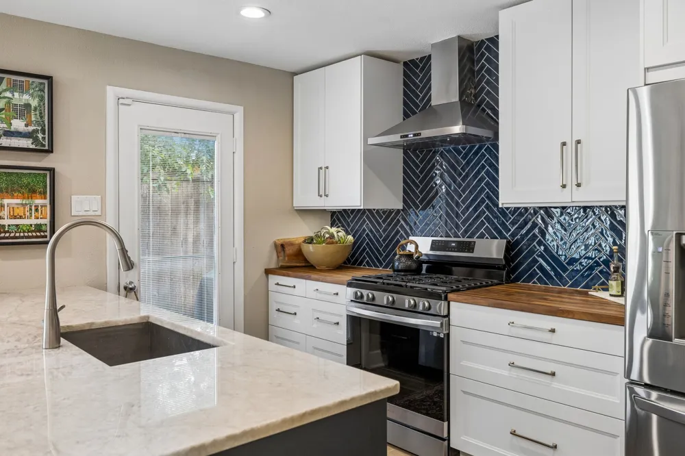 11333 Park Central Place Dallas, TX 75230