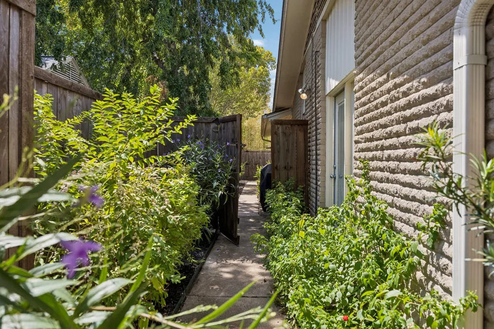 11333 Park Central Place Dallas, TX 75230