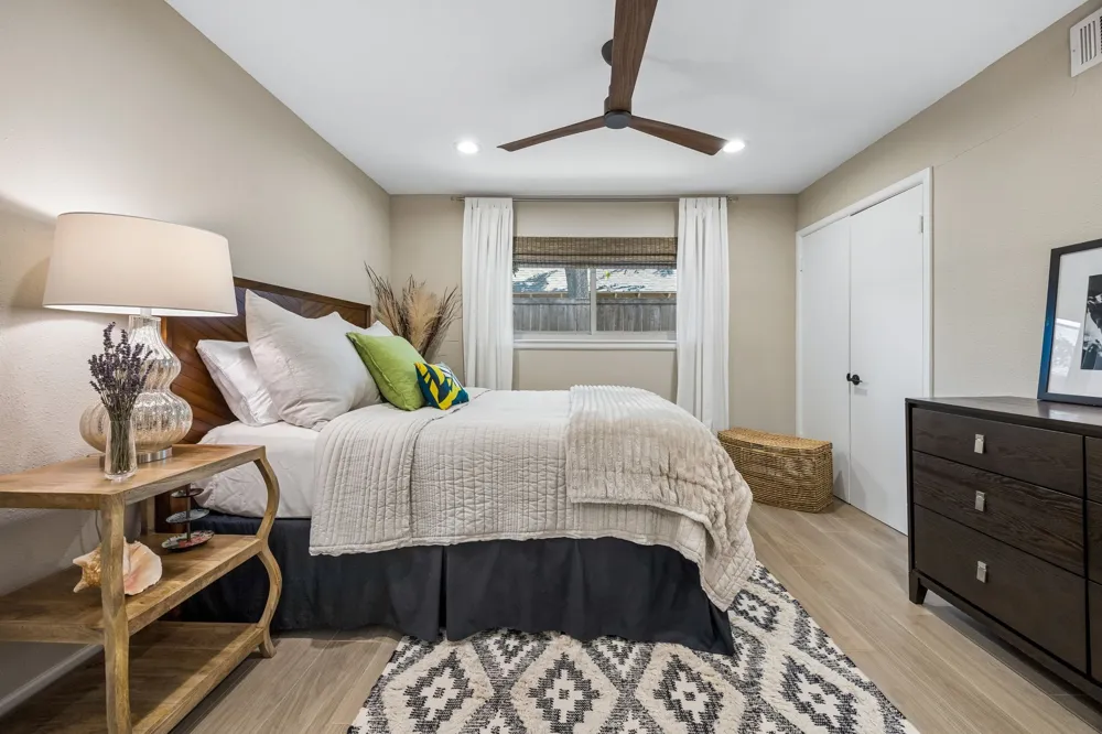 11333 Park Central Place Dallas, TX 75230