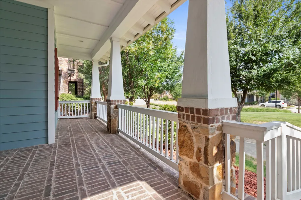 1009 Peacock Boulevard Carrollton, TX 75007