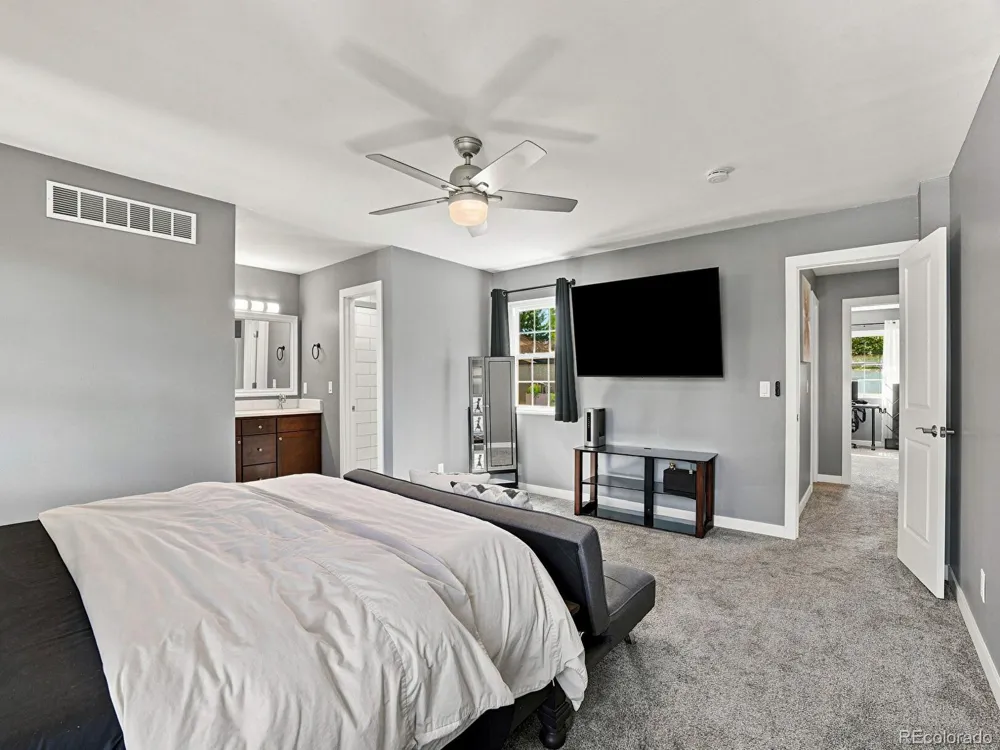 2874 S Wheeling Way Aurora, CO 80014