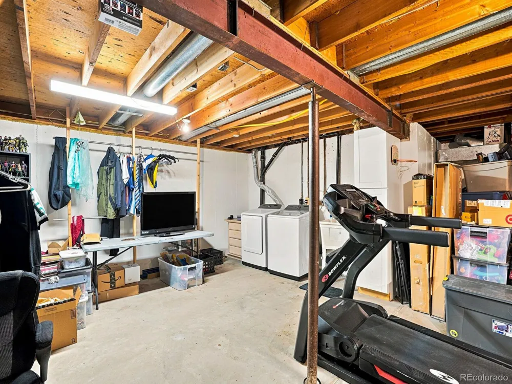 2874 S Wheeling Way Aurora, CO 80014