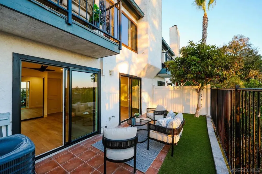 6603 Santa Isabel St ##C Carlsbad, CA 92009