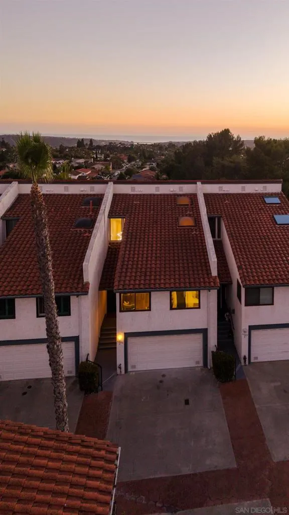 6603 Santa Isabel St ##C Carlsbad, CA 92009