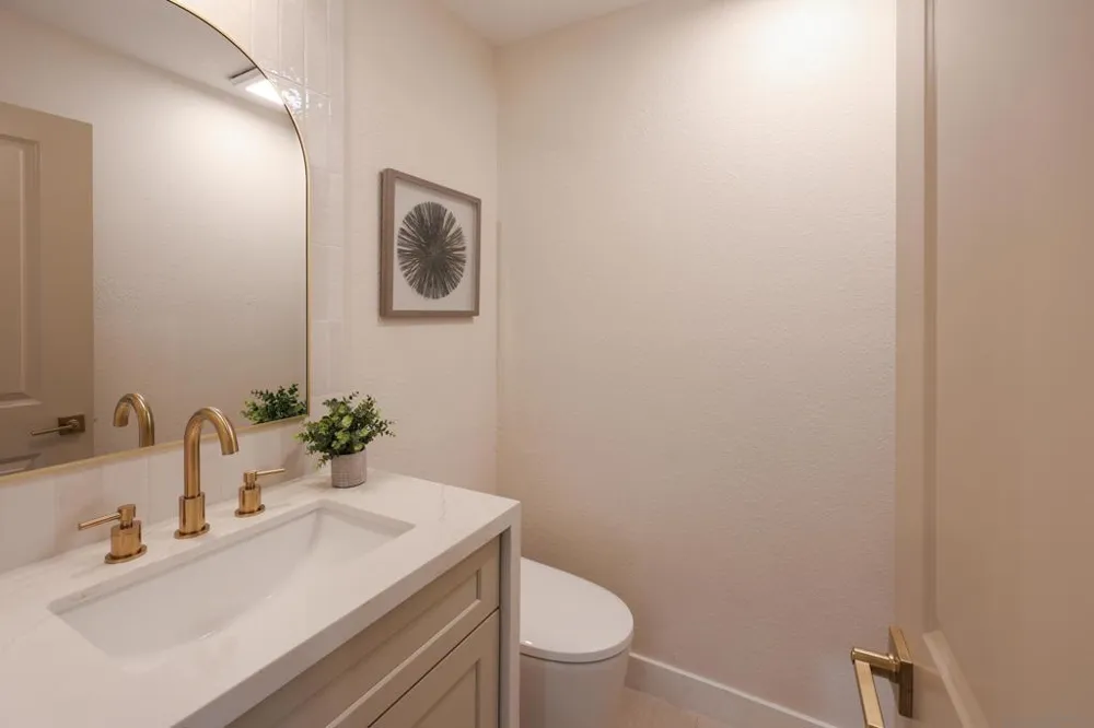 6603 Santa Isabel St ##C Carlsbad, CA 92009